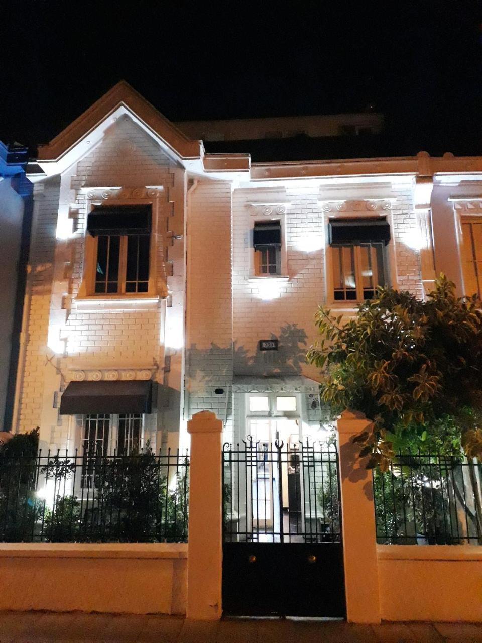 Hotel Boutique Tremo Bustamante サンティアゴ エクステリア 写真